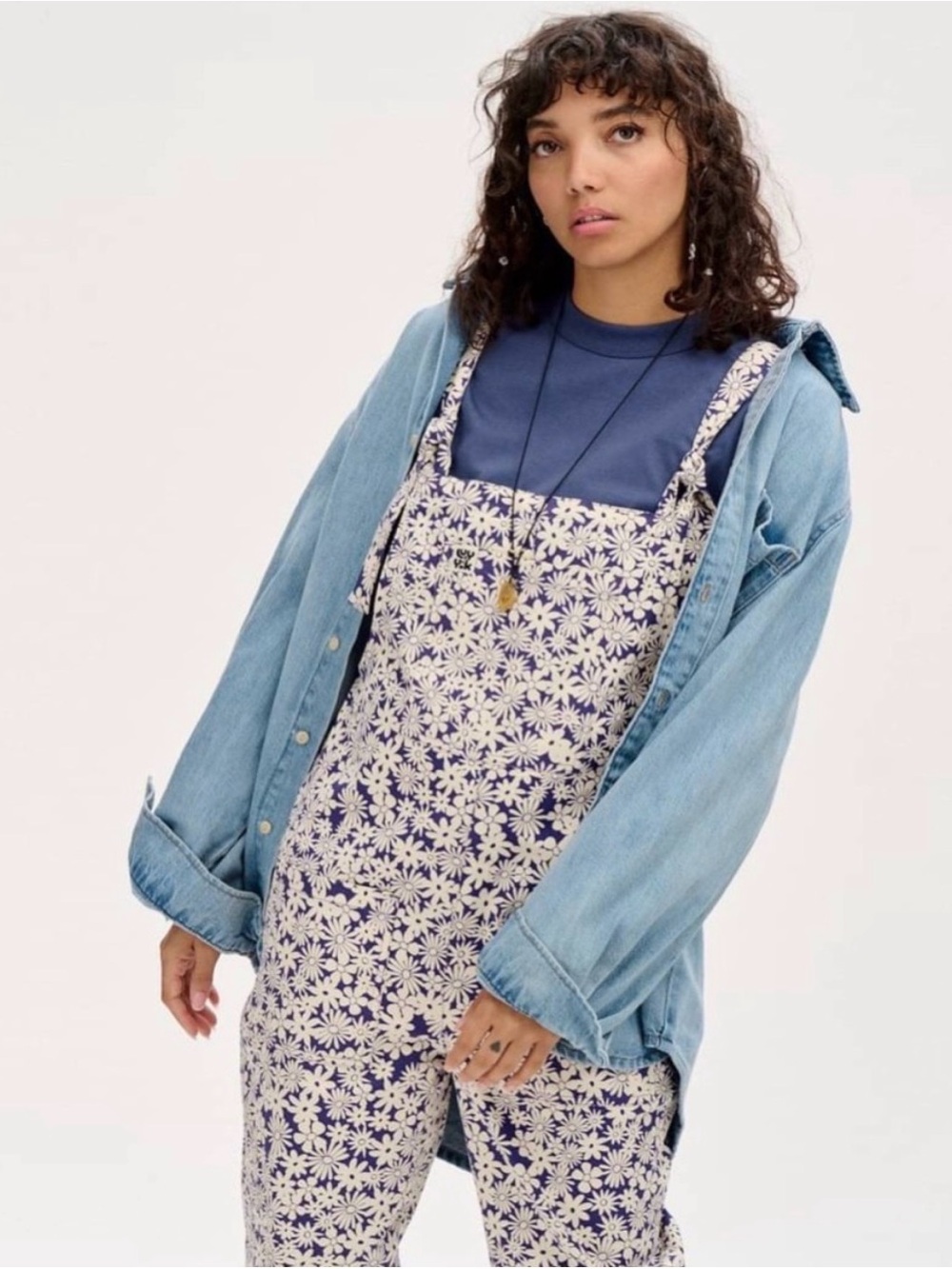 Daisy-Print Jeans Overalls in Navy and Cream - Women Lucy & Yak